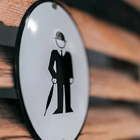 La Rose فندق مبيت وإفطار 4*