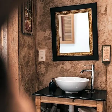 La Rose 4* دربي